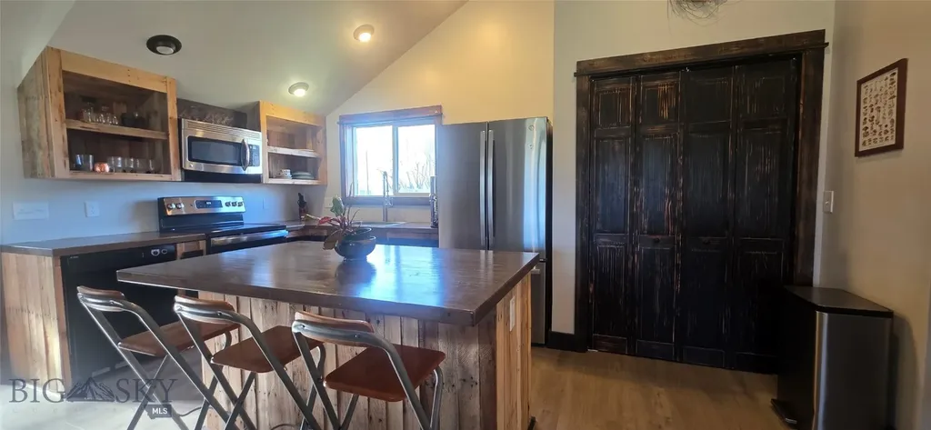 603 3rd Avenue E Three Forks MT 59752