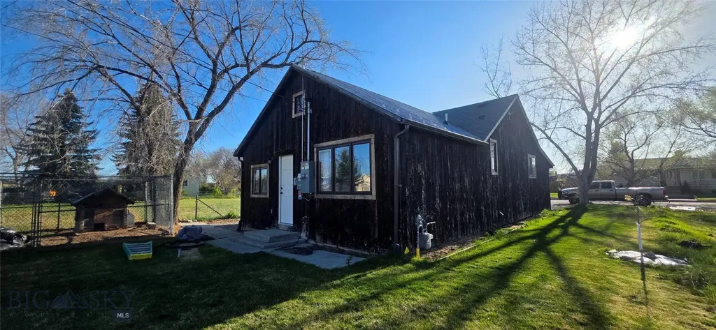 603 3rd Avenue E Three Forks MT 59752
