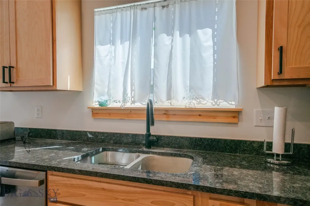 715 2nd Avenue W Three Forks MT 59752