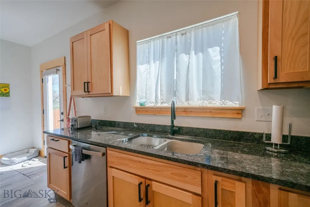 715 2nd Avenue W Three Forks MT 59752