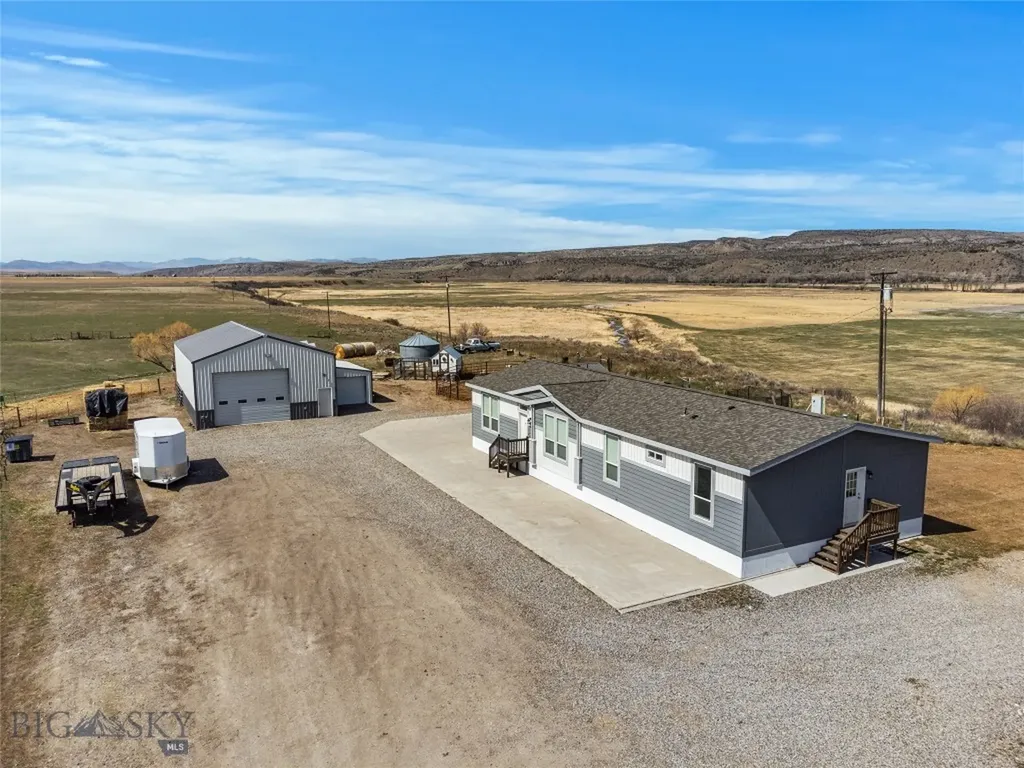 2117 Nixon Gulch Road Manhattan MT 59741