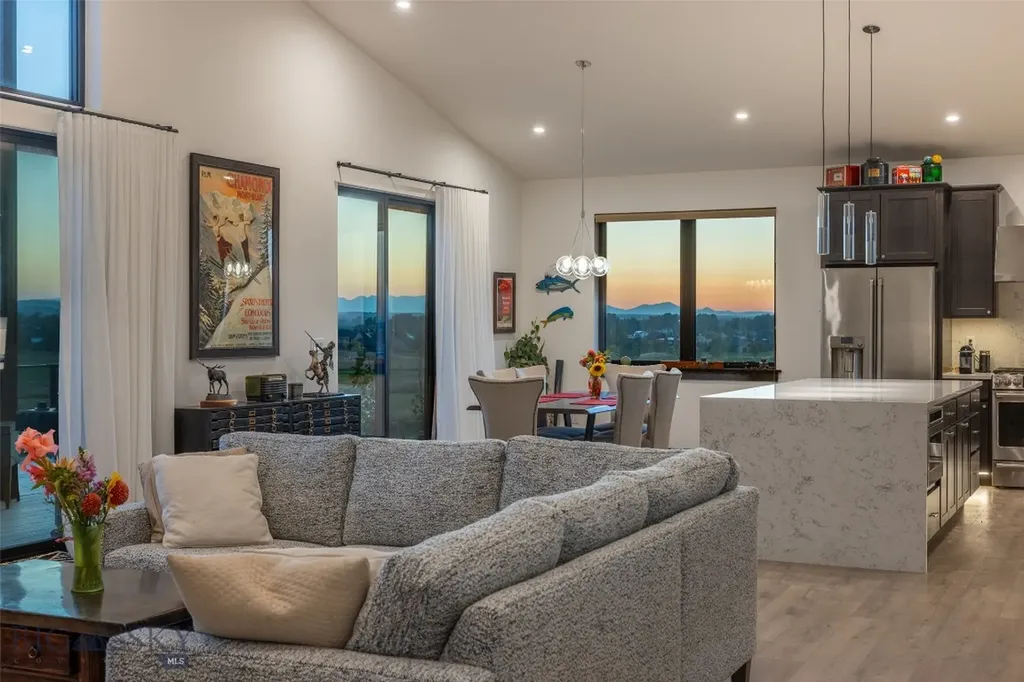197 White Horse Loop Bozeman MT 59718