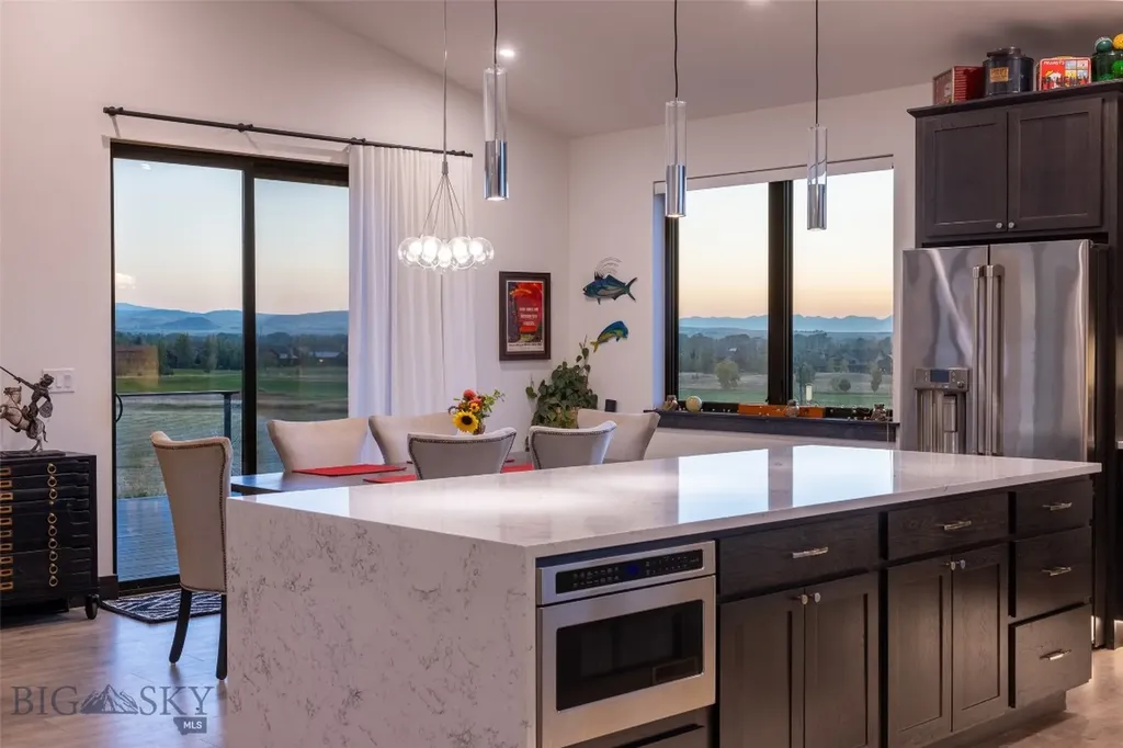 197 White Horse Loop Bozeman MT 59718