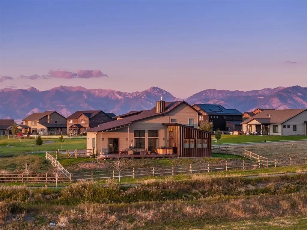 197 White Horse Loop Bozeman MT 59718