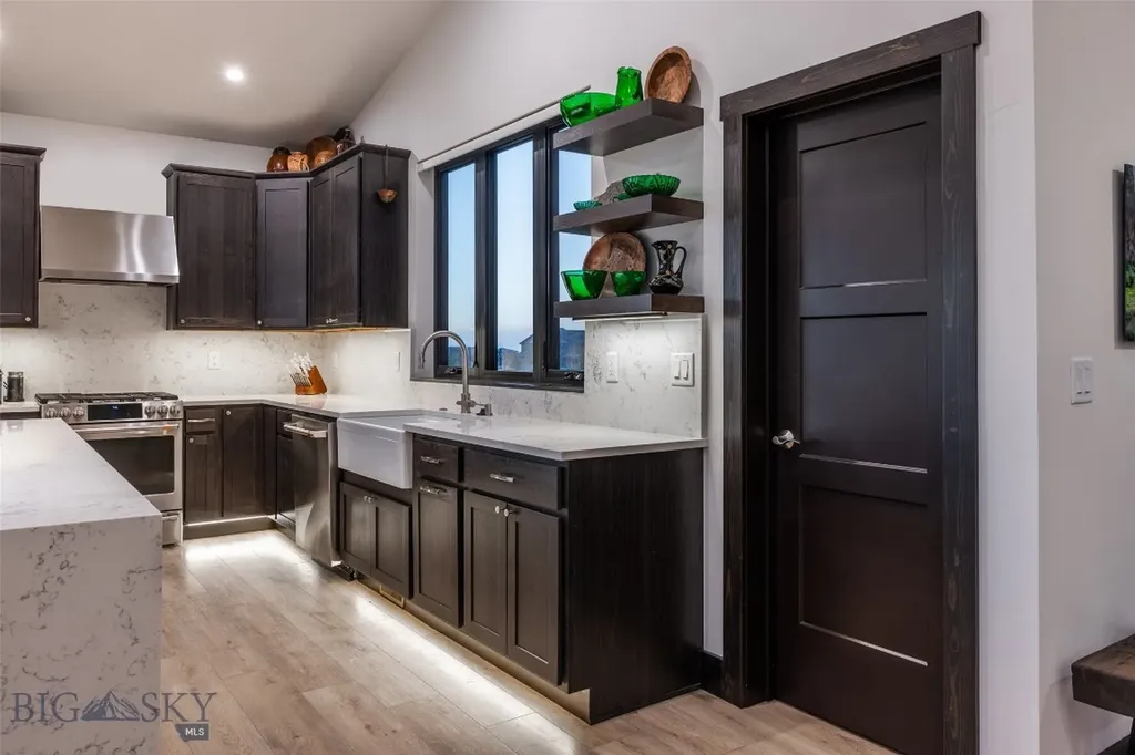 197 White Horse Loop Bozeman MT 59718