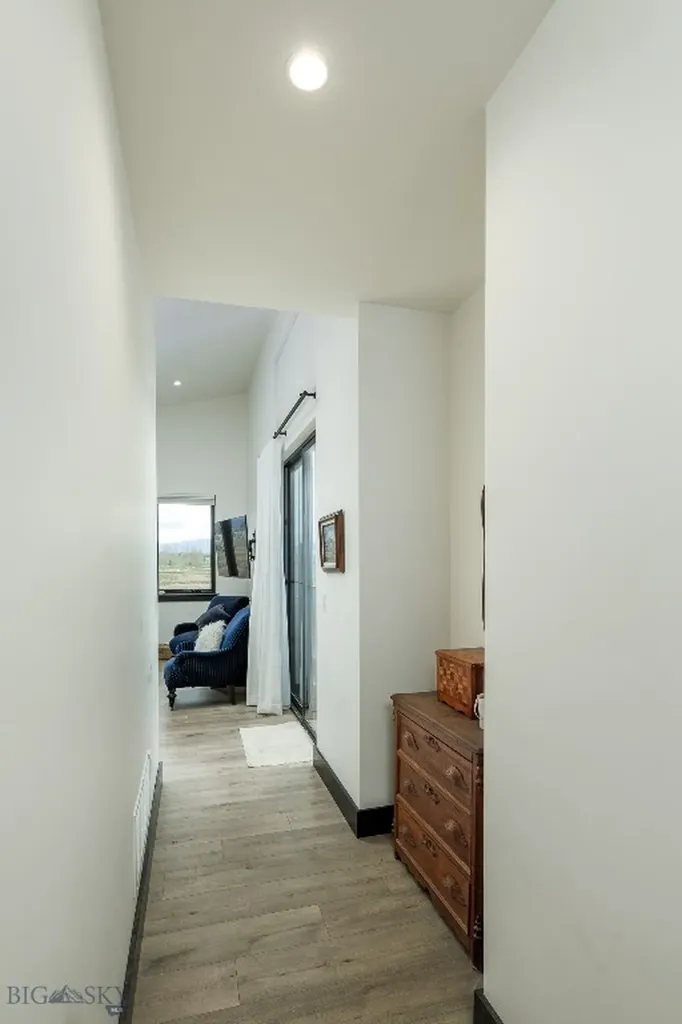 197 White Horse Loop Bozeman MT 59718
