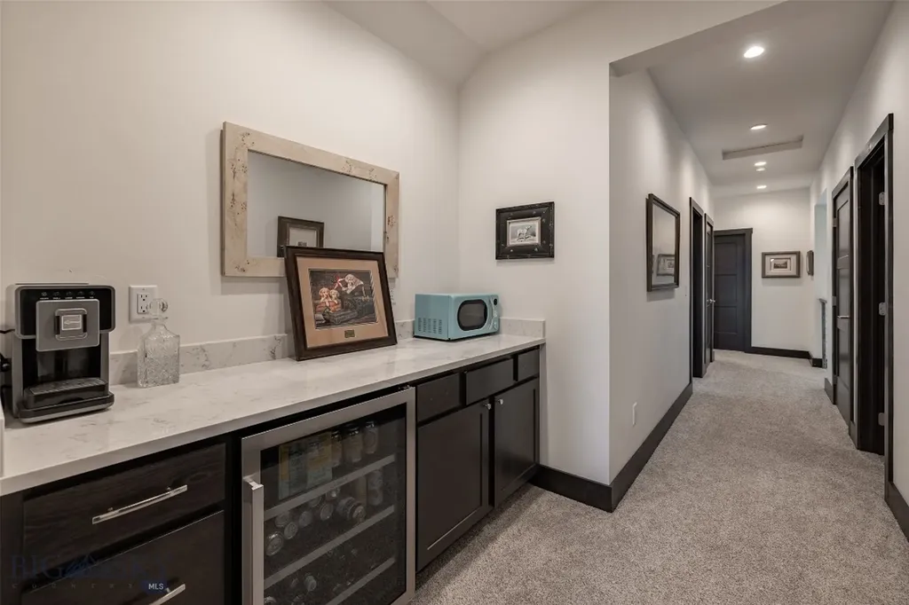 197 White Horse Loop Bozeman MT 59718