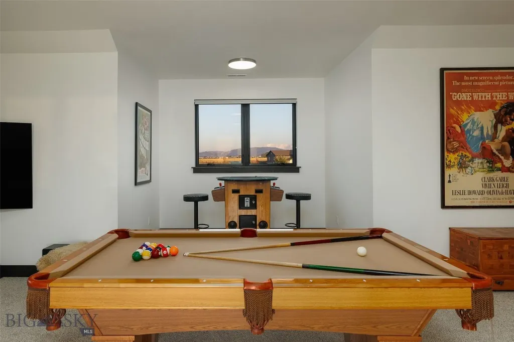 197 White Horse Loop Bozeman MT 59718