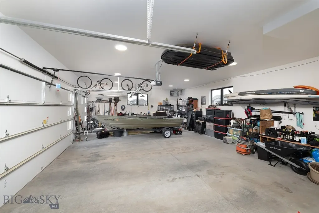 197 White Horse Loop Bozeman MT 59718