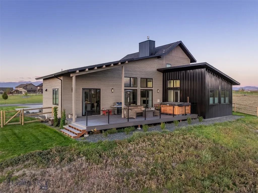 197 White Horse Loop Bozeman MT 59718
