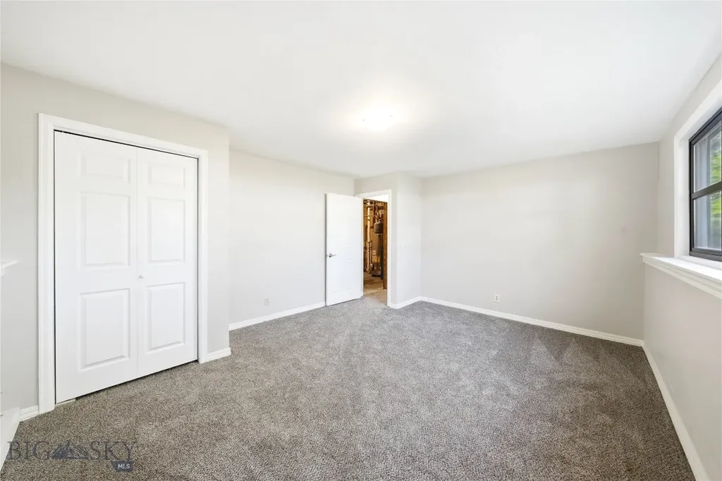 208 Elm Lane Livingston MT 59047