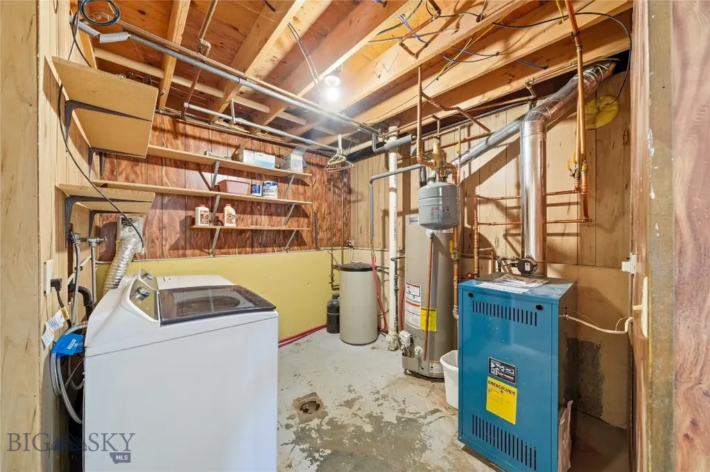 208 Elm Lane Livingston MT 59047