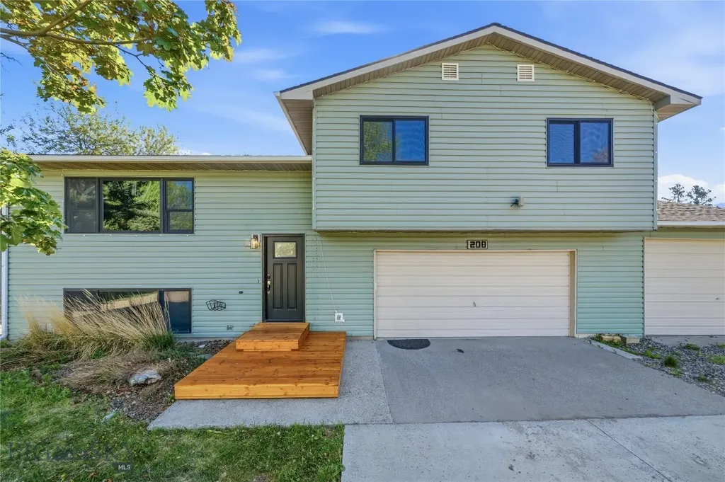 208 Elm Lane Livingston MT 59047