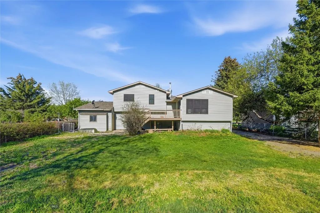 208 Elm Lane Livingston MT 59047