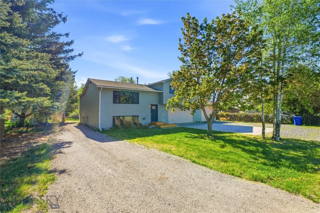 208 Elm Lane Livingston MT 59047