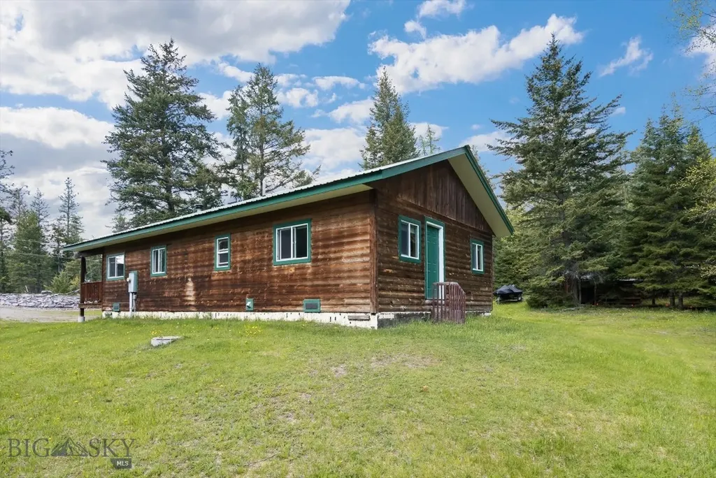 12820 Red Owl Trail Bigfork MT 59911