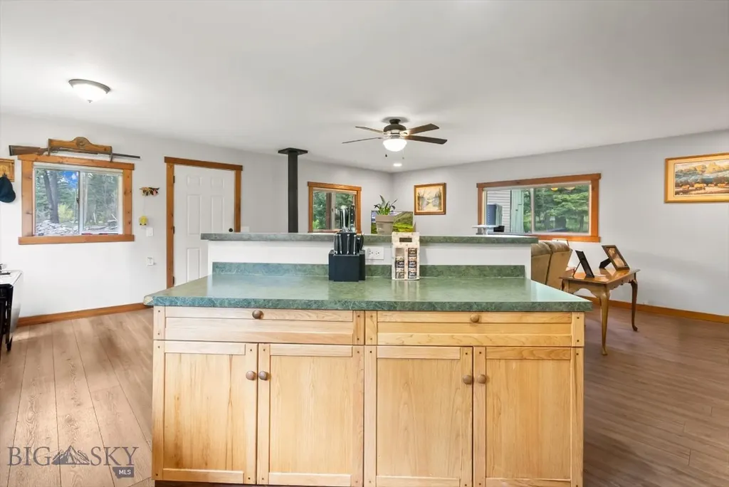 12820 Red Owl Trail Bigfork MT 59911