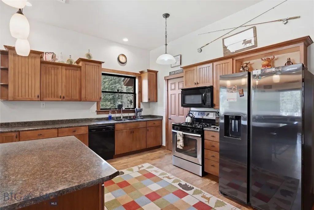 116 Elk Ridge Road Livingston MT 59047