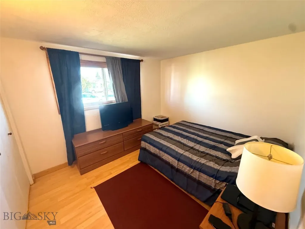 212 W 9th Big Timber MT 59011