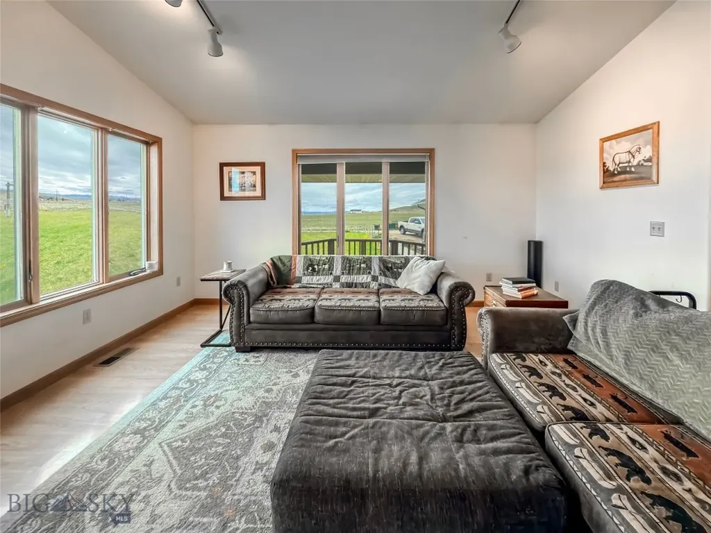 1910 No Creek Court Helena MT 59602
