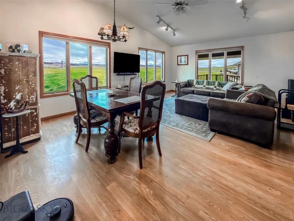1910 No Creek Court Helena MT 59602