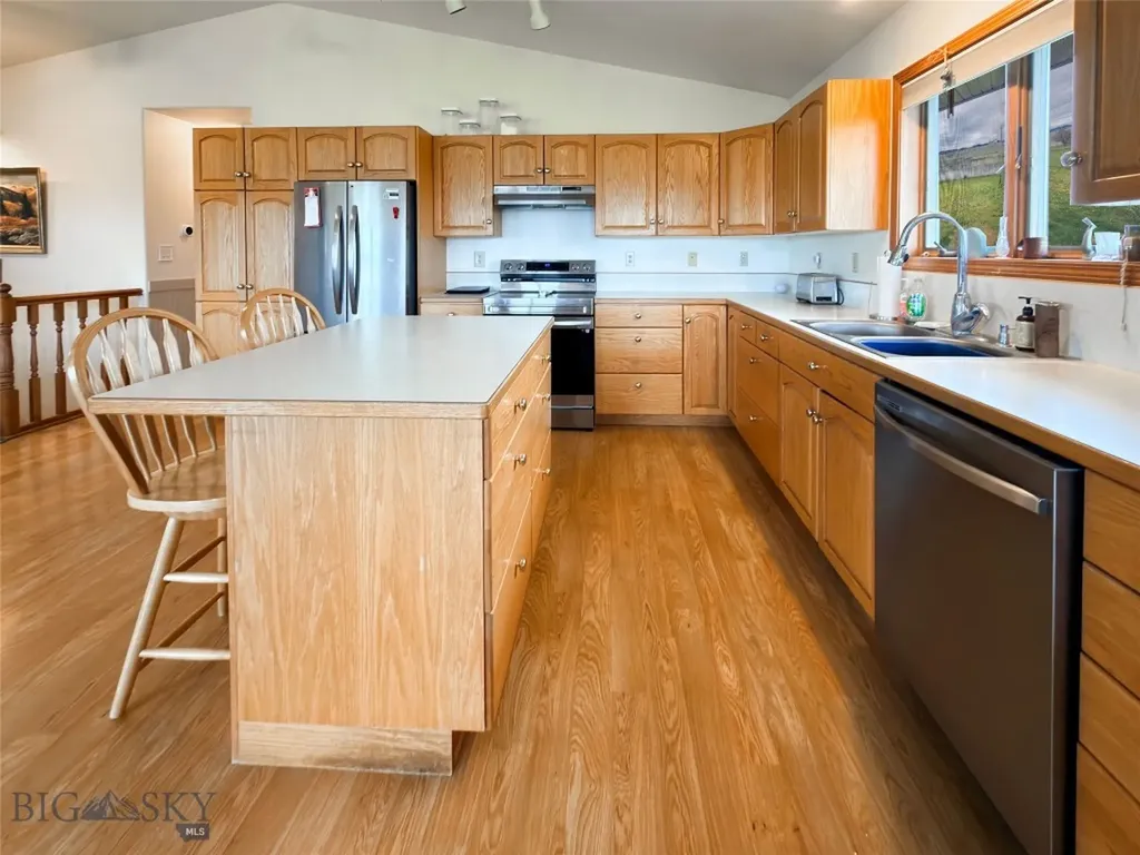 1910 No Creek Court Helena MT 59602