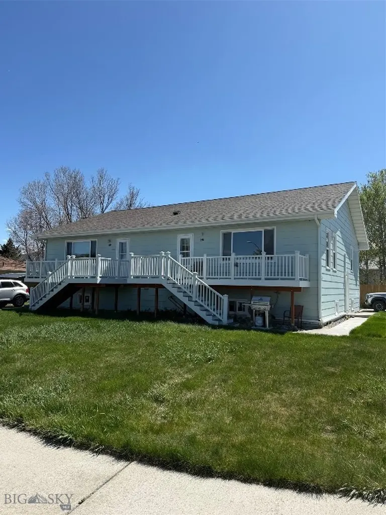 Livingston MT 59047