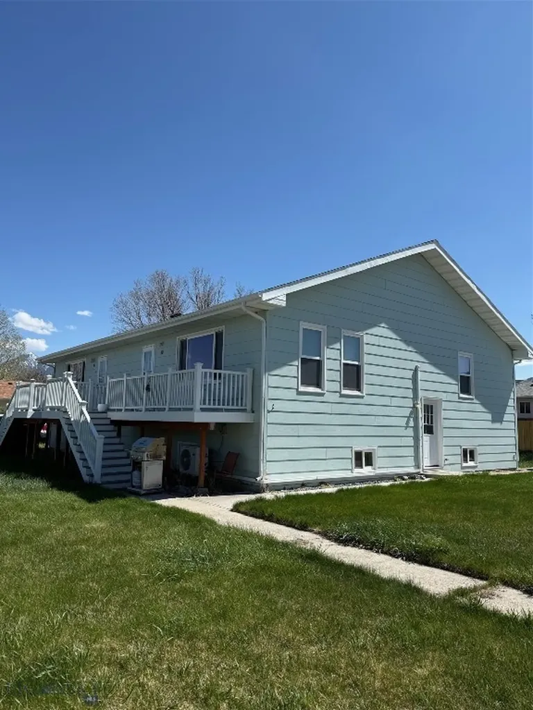 Livingston MT 59047
