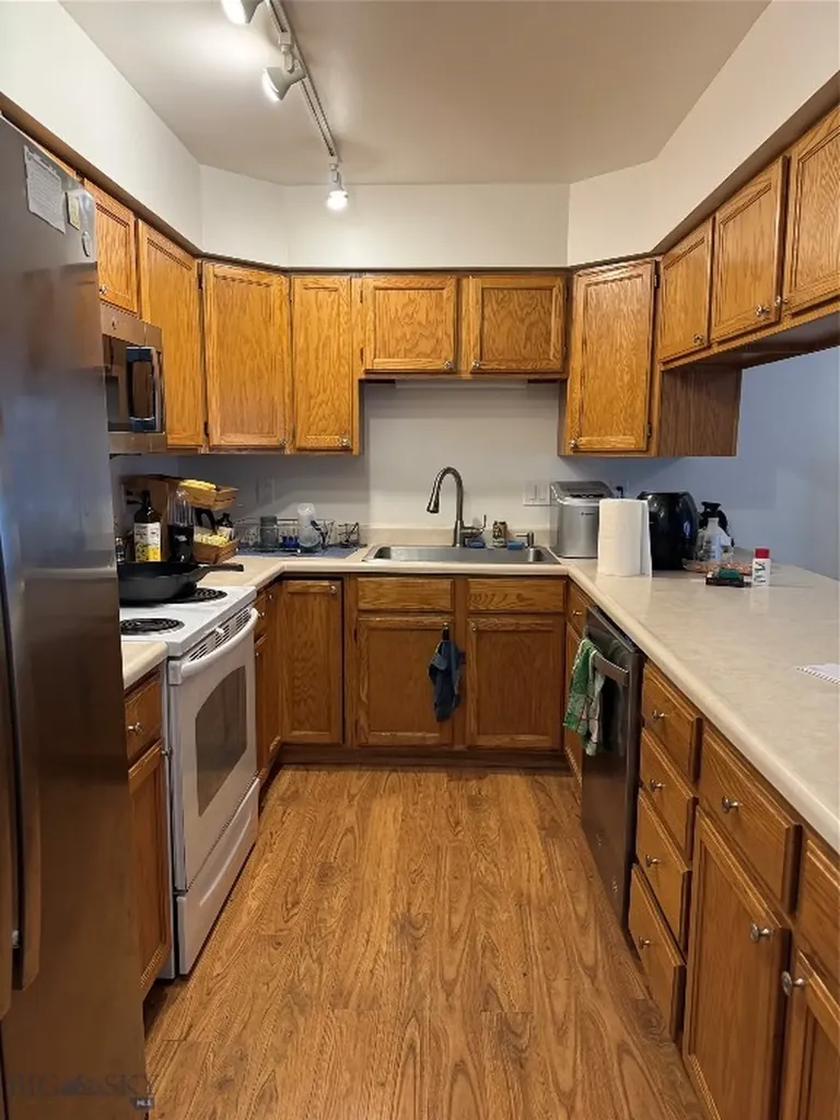 1611 W Koch Bozeman MT 59715
