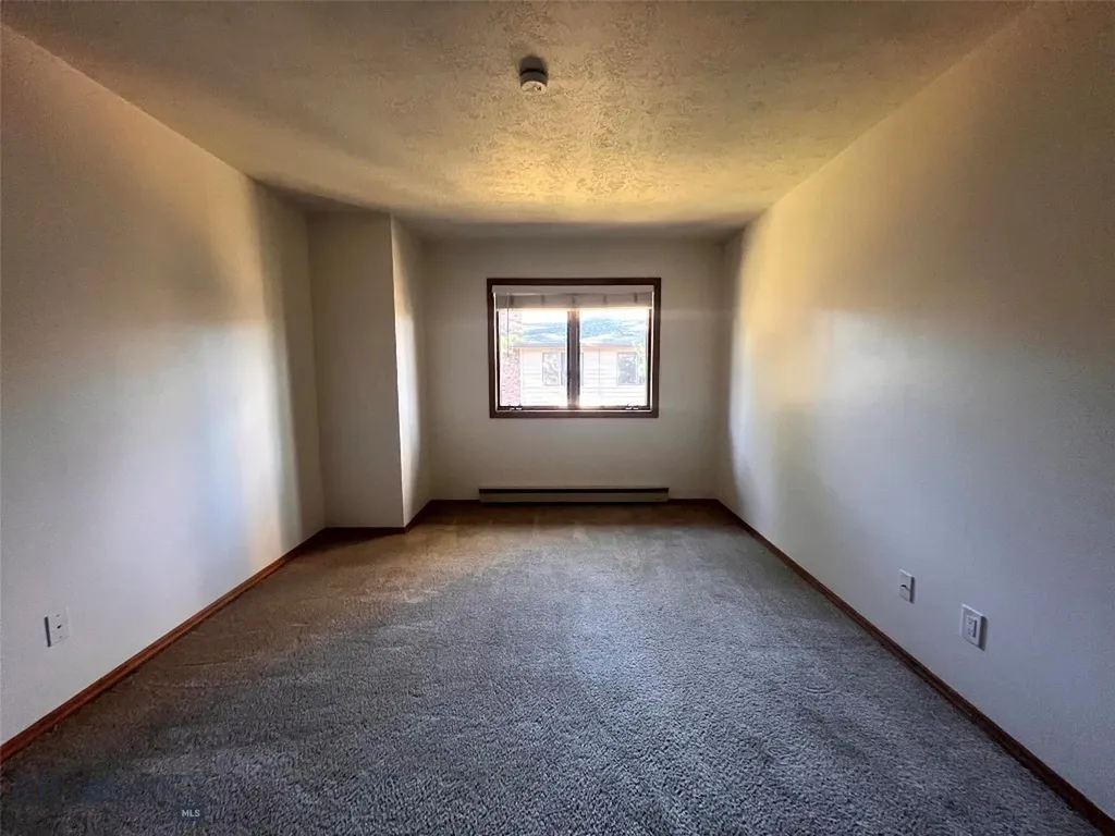 1611 W Koch Bozeman MT 59715