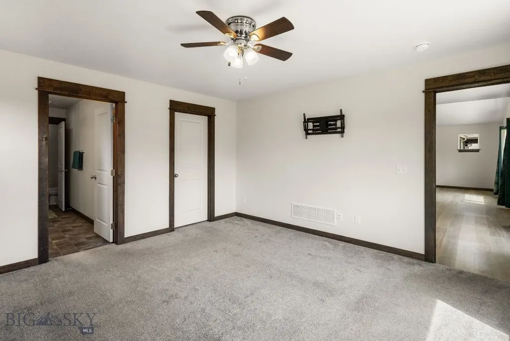 1514 Oakwood Belgrade MT 59714