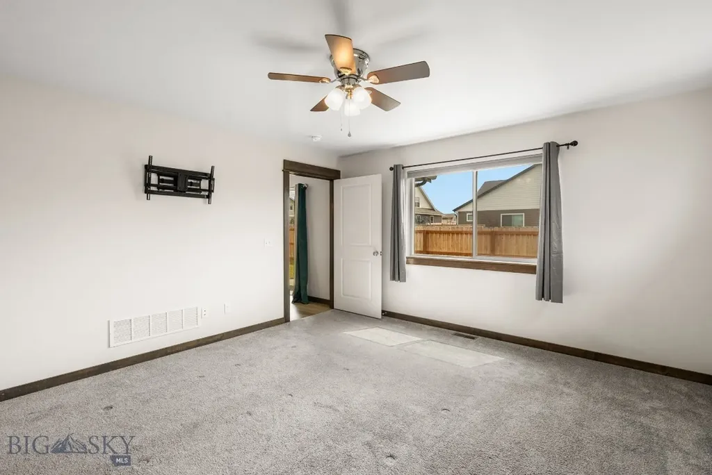 1514 Oakwood Belgrade MT 59714