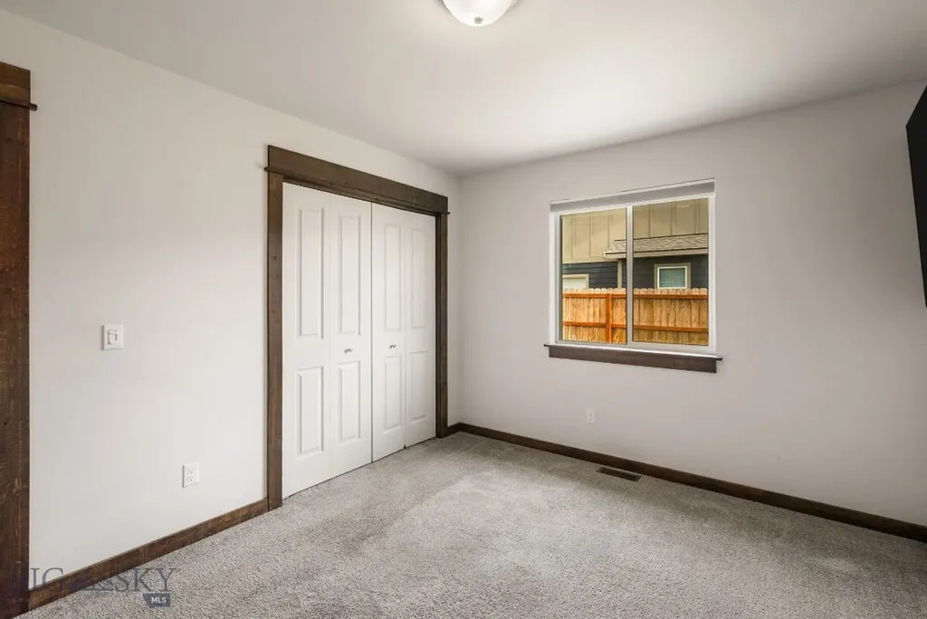 1514 Oakwood Belgrade MT 59714