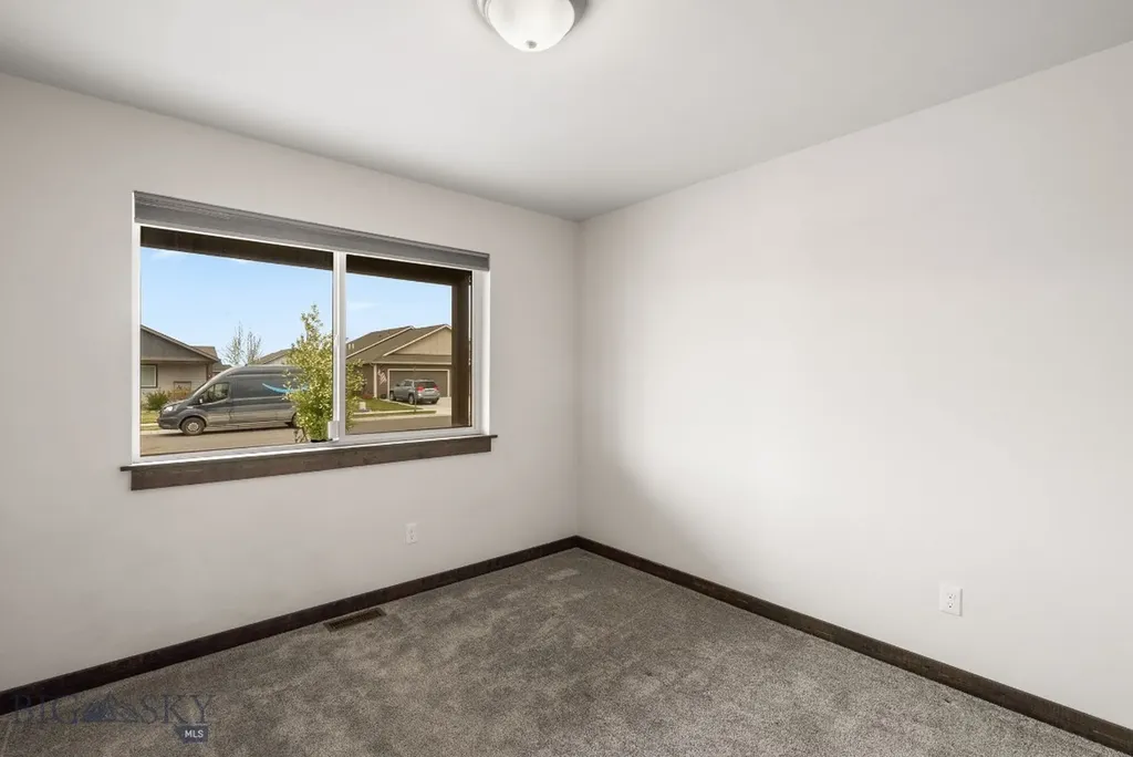 1514 Oakwood Belgrade MT 59714