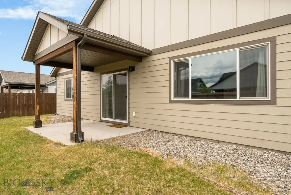 1514 Oakwood Belgrade MT 59714