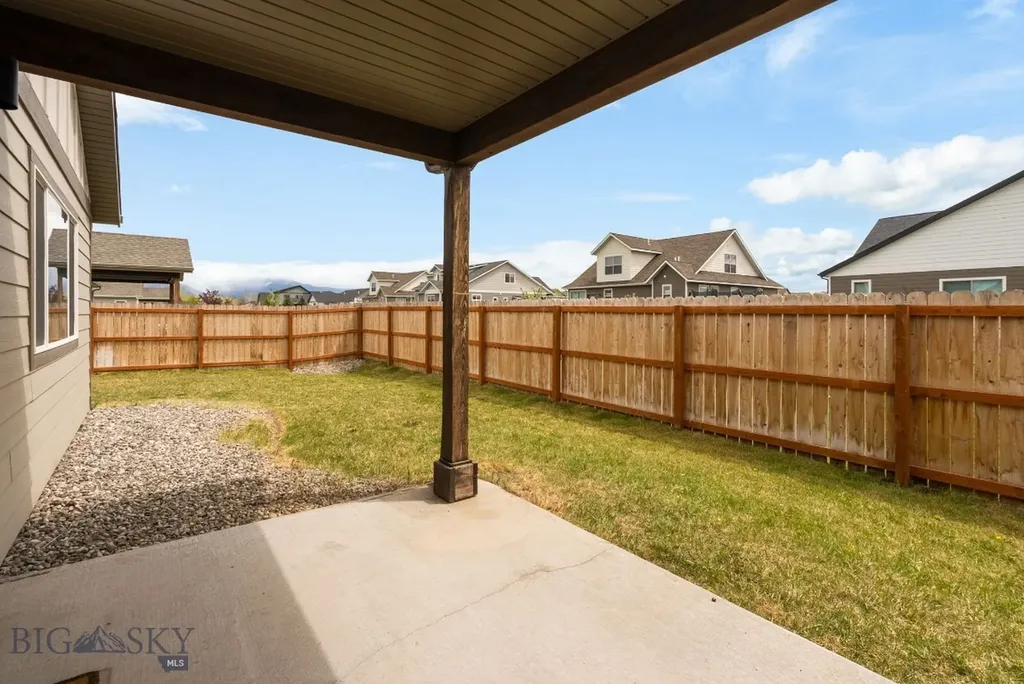 1514 Oakwood Belgrade MT 59714