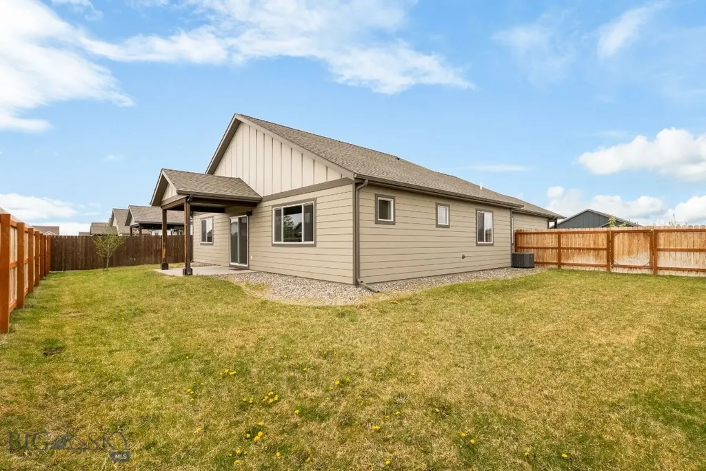 1514 Oakwood Belgrade MT 59714