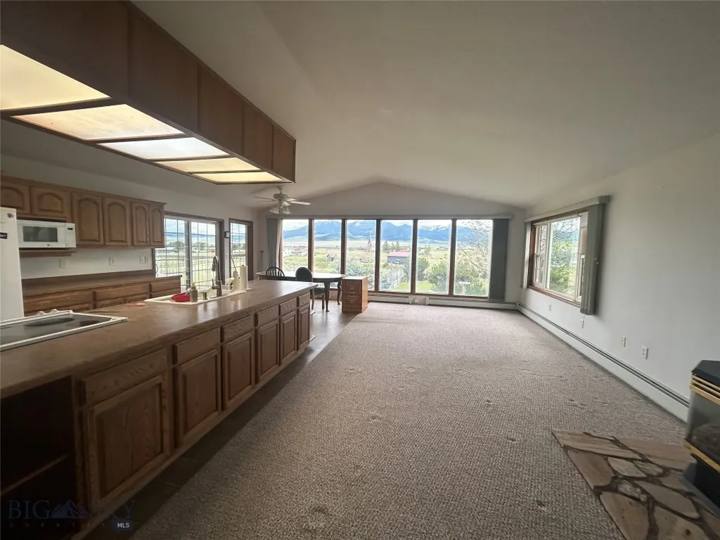3 Chesapeake Drive Livingston MT 59047