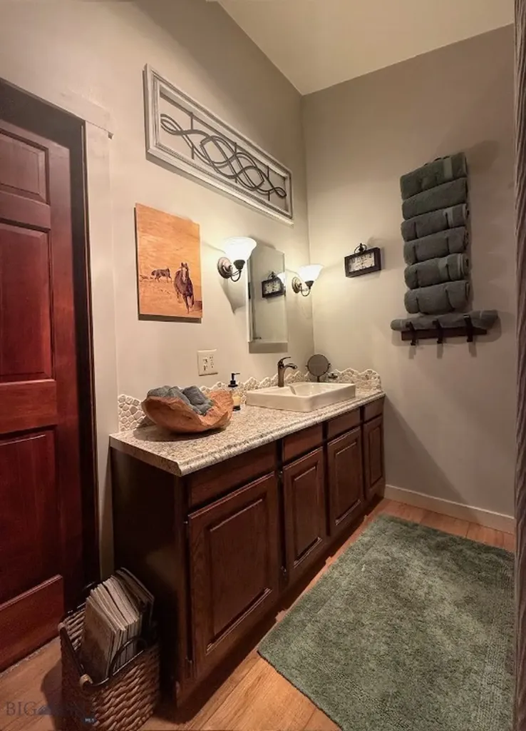 42 River Ridge Lane Shelby MT 59474