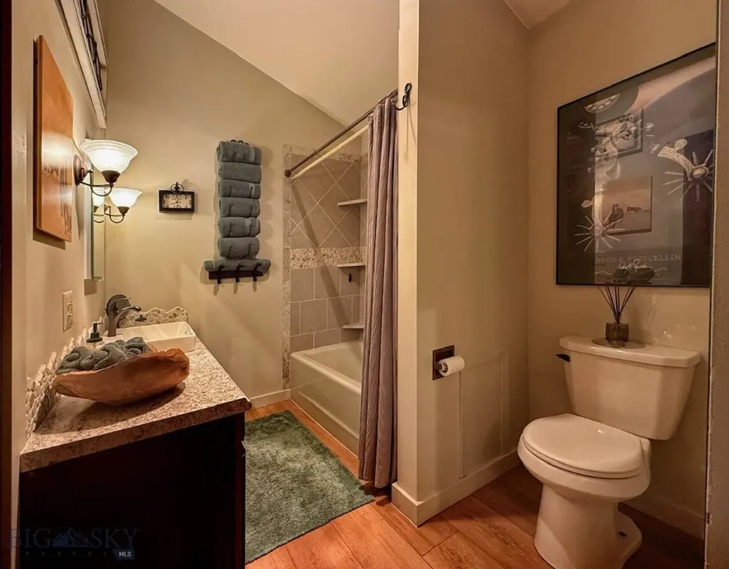 42 River Ridge Lane Shelby MT 59474