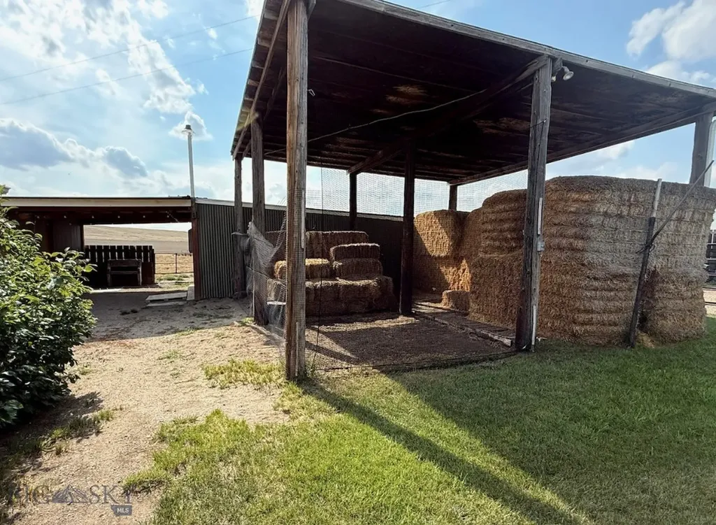 42 River Ridge Lane Shelby MT 59474