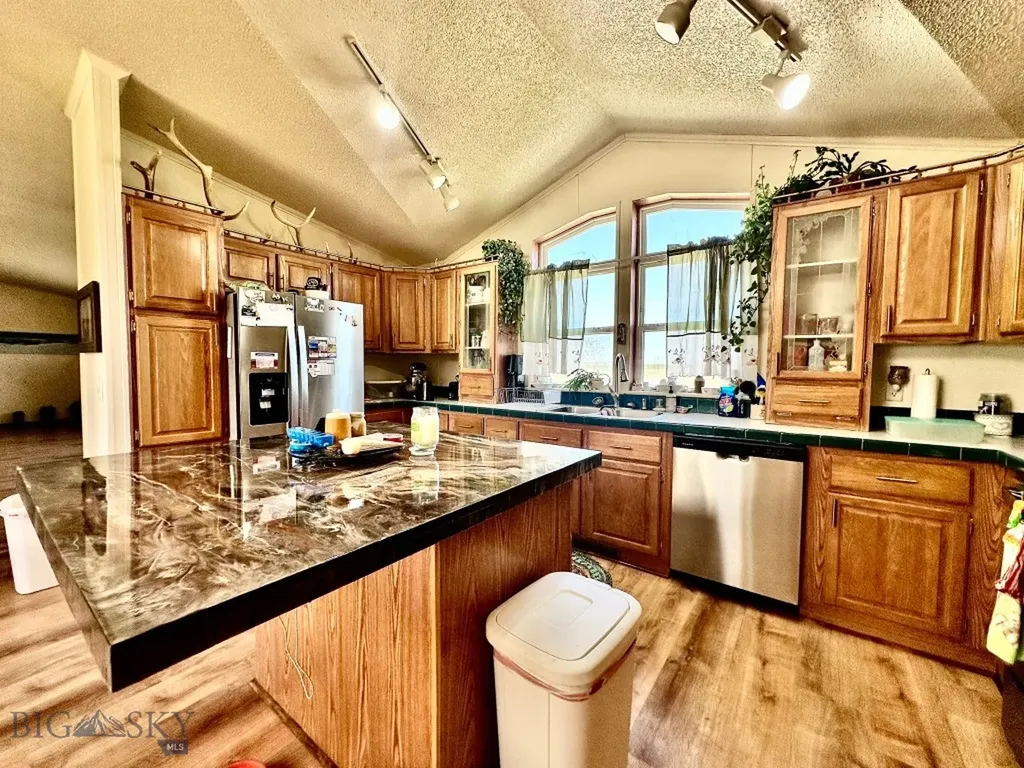 441 Mt Highway 300 Ryegate MT 59074