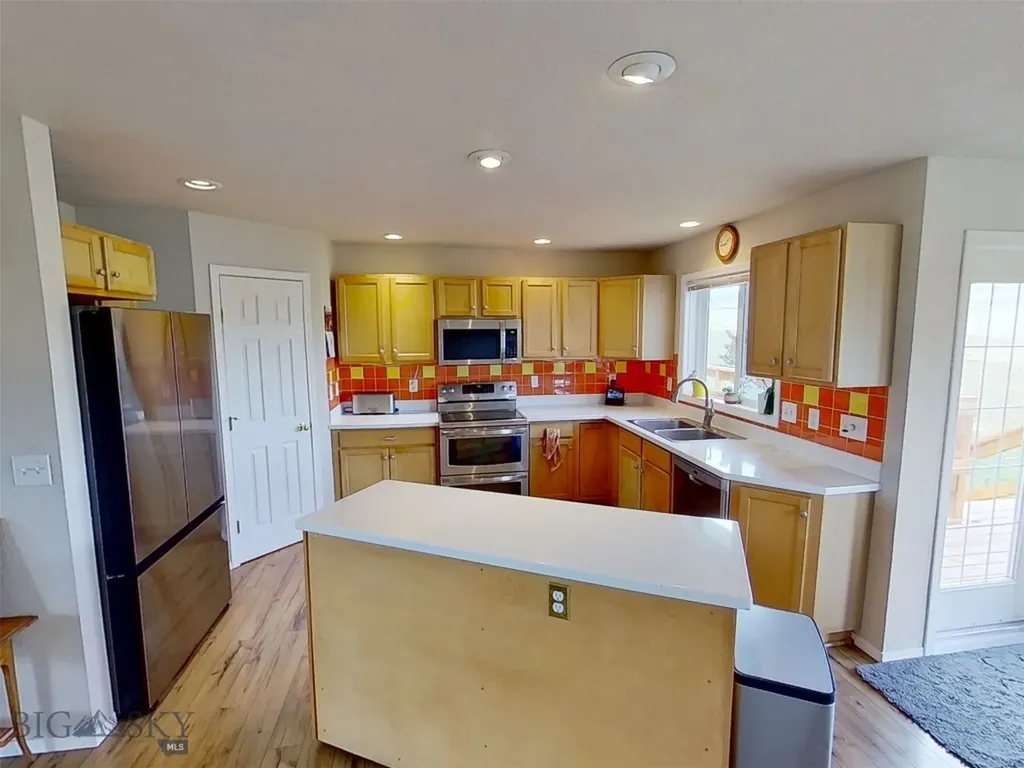 24 Kindsfather Drive Livingston MT 59047