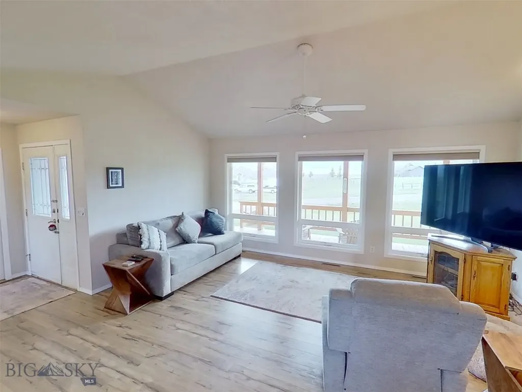 24 Kindsfather Drive Livingston MT 59047