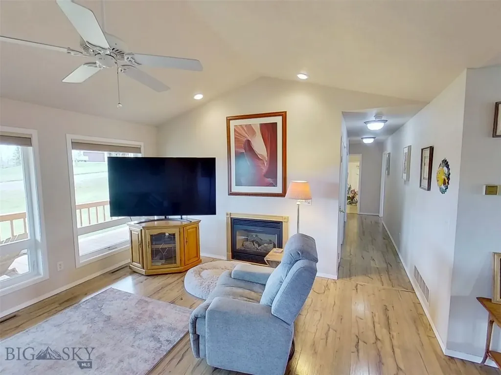 24 Kindsfather Drive Livingston MT 59047