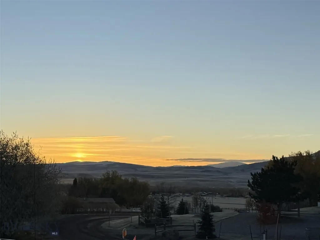 24 Kindsfather Drive Livingston MT 59047