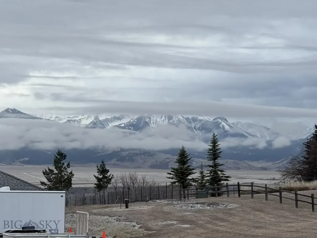 24 Kindsfather Drive Livingston MT 59047