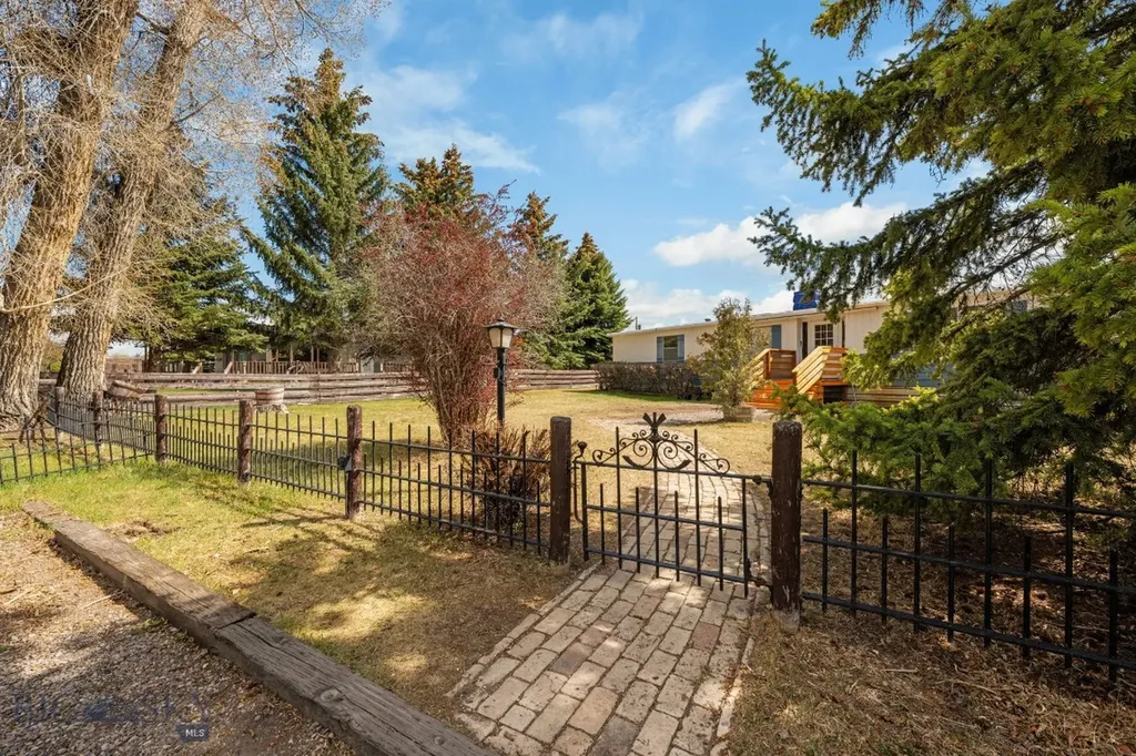 170 Pioneer Drive Dillon MT 59725