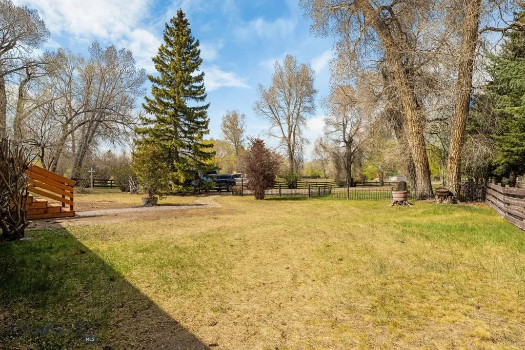 170 Pioneer Drive Dillon MT 59725