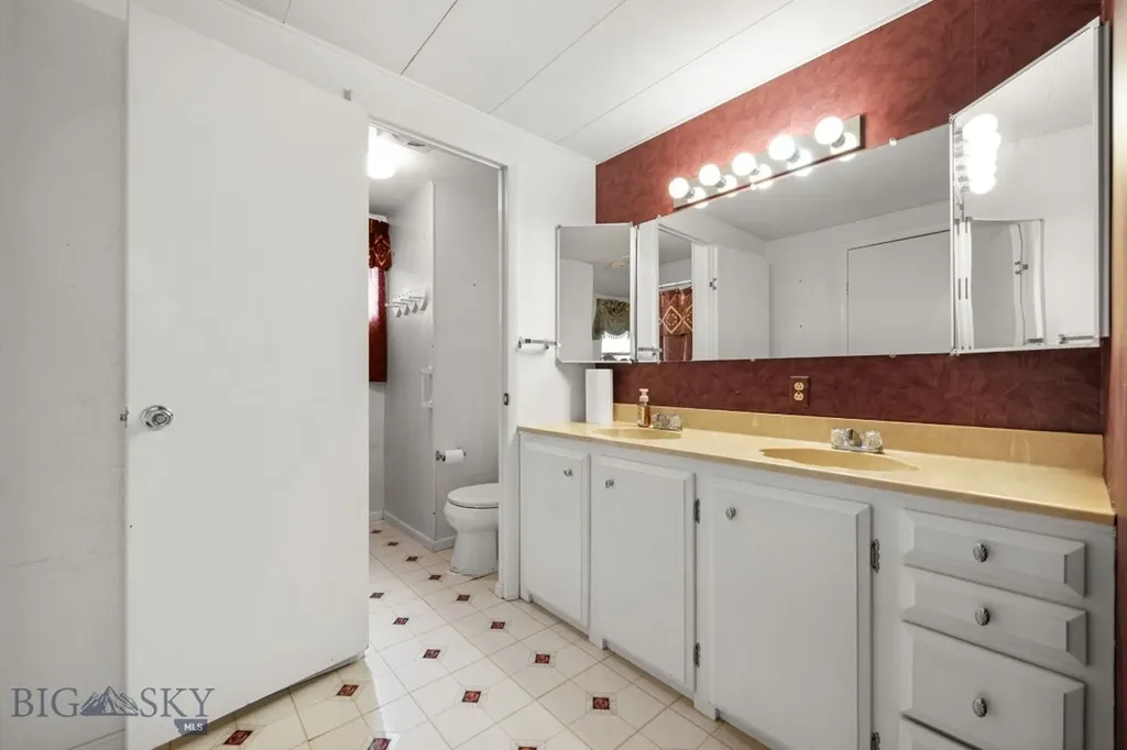 170 Pioneer Drive Dillon MT 59725